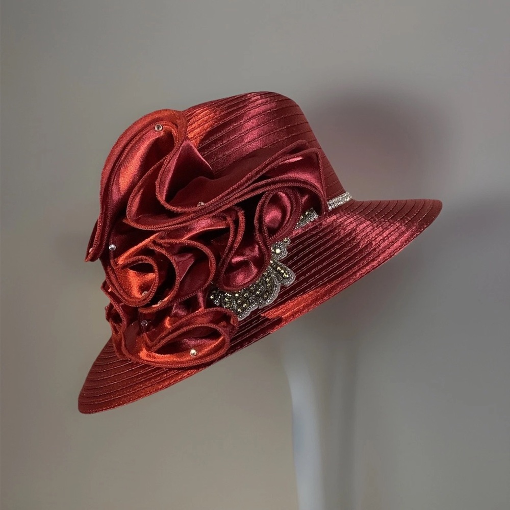 EASTER Swan Bucket Hat NY VTG Red Satin Sheen Rhinestone Butterfly Appliqué SZ L